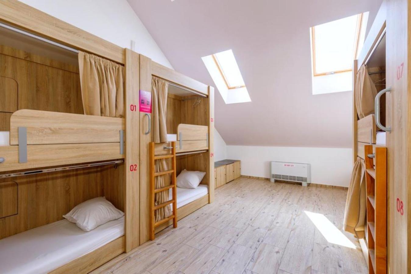 Hostel Zrce All Inclusive- All You Can Drink And Eat! (Adults Only) Novalja Εξωτερικό φωτογραφία