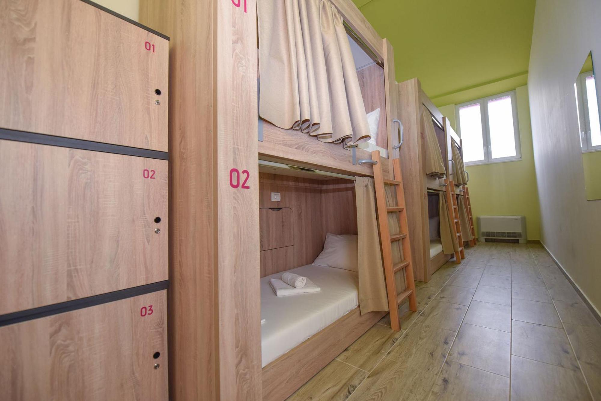 Hostel Zrce All Inclusive- All You Can Drink And Eat! (Adults Only) Novalja Εξωτερικό φωτογραφία