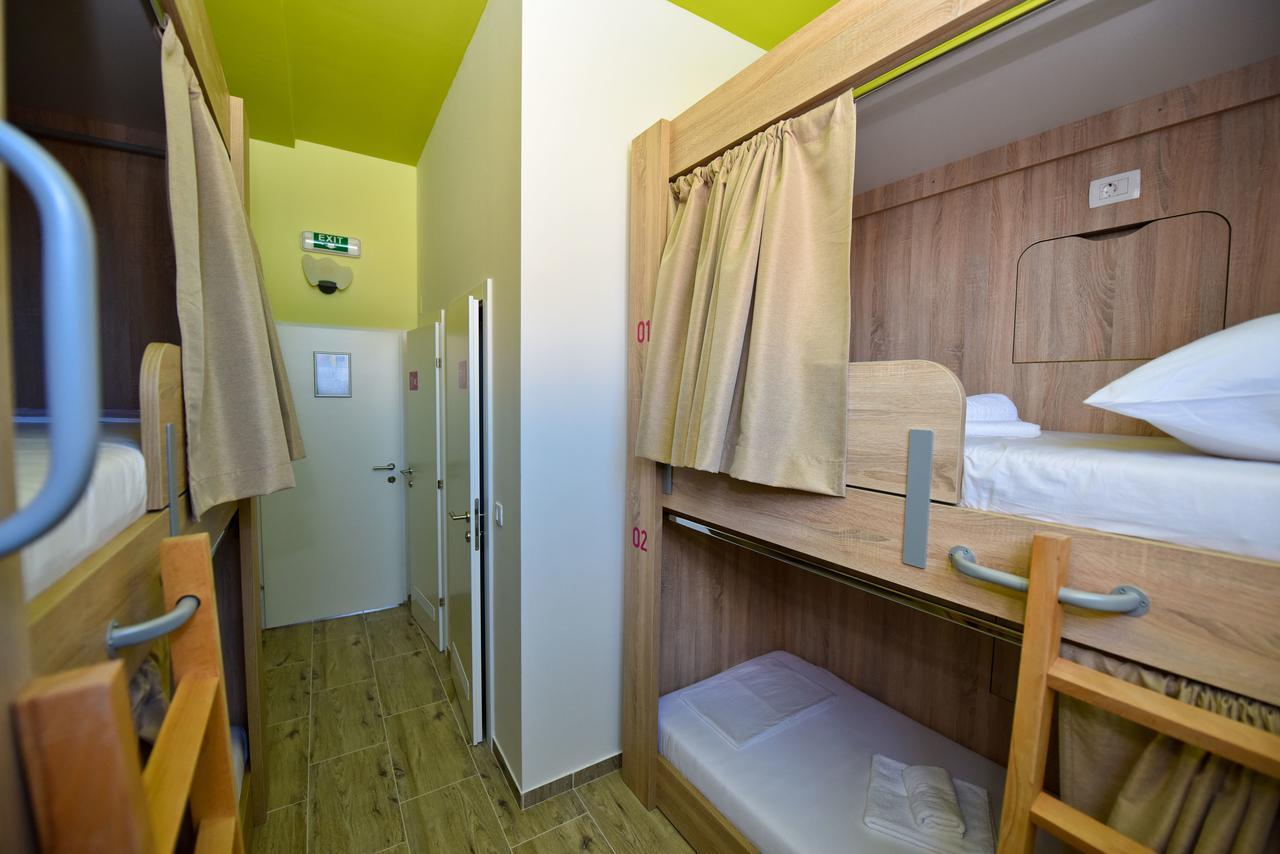 Hostel Zrce All Inclusive- All You Can Drink And Eat! (Adults Only) Novalja Εξωτερικό φωτογραφία