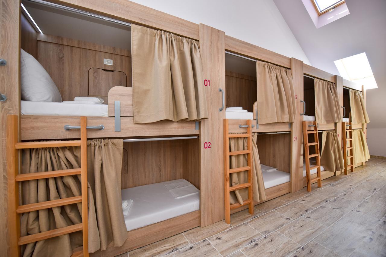 Hostel Zrce All Inclusive- All You Can Drink And Eat! (Adults Only) Novalja Εξωτερικό φωτογραφία