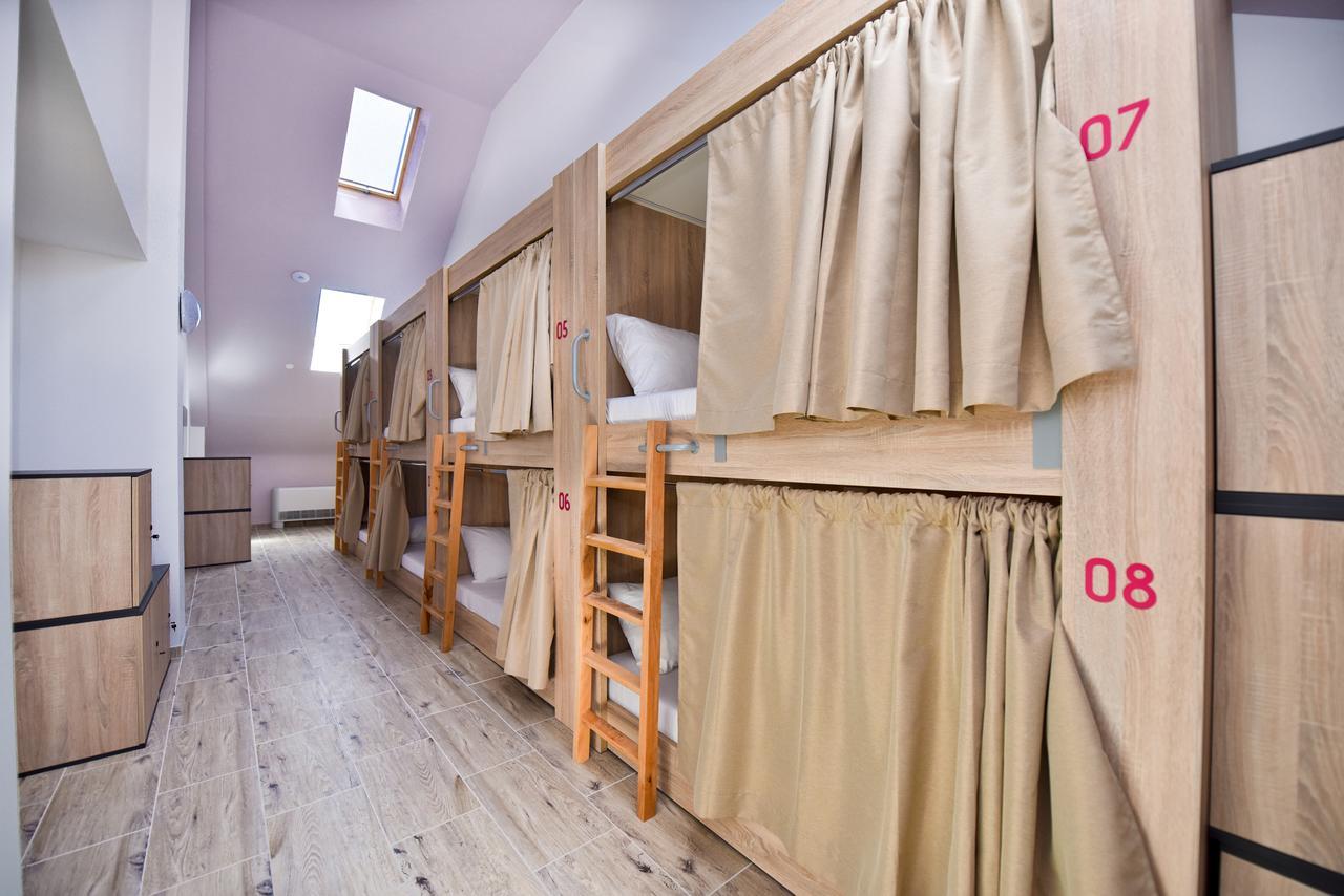 Hostel Zrce All Inclusive- All You Can Drink And Eat! (Adults Only) Novalja Εξωτερικό φωτογραφία