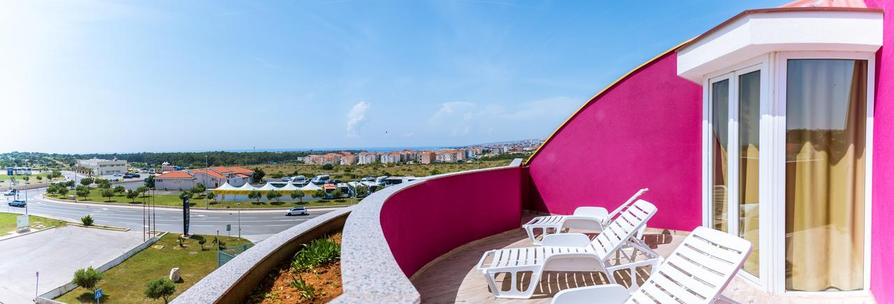 Hostel Zrce All Inclusive- All You Can Drink And Eat! (Adults Only) Novalja Εξωτερικό φωτογραφία