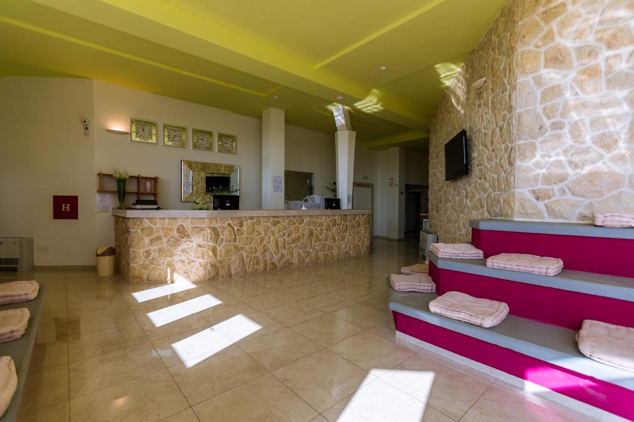 Hostel Zrce All Inclusive- All You Can Drink And Eat! (Adults Only) Novalja Εξωτερικό φωτογραφία